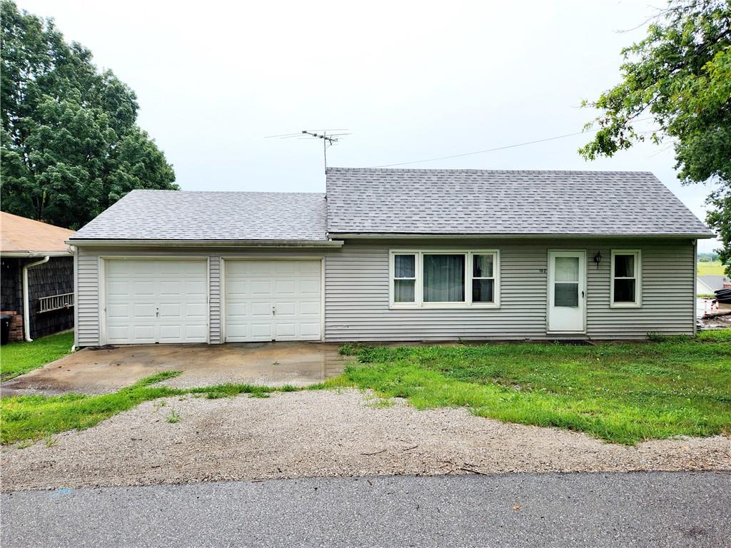 Listing Photo MLS #HMS2495047