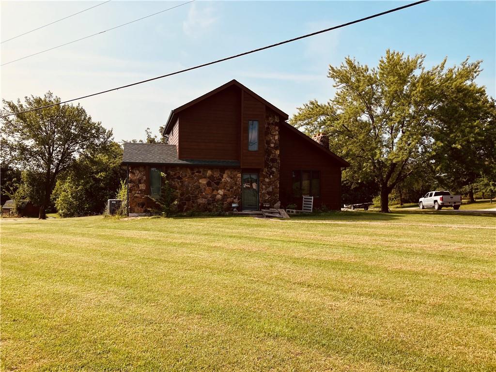 Listing Photo MLS #HMS2501307