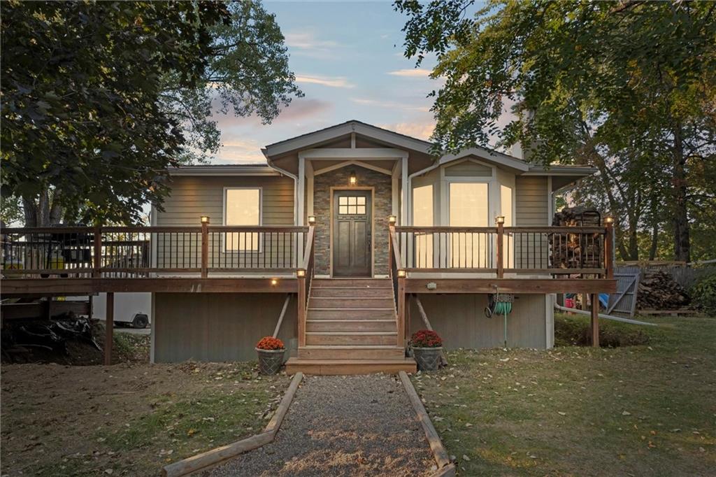 Listing Photo MLS #HMS2504210