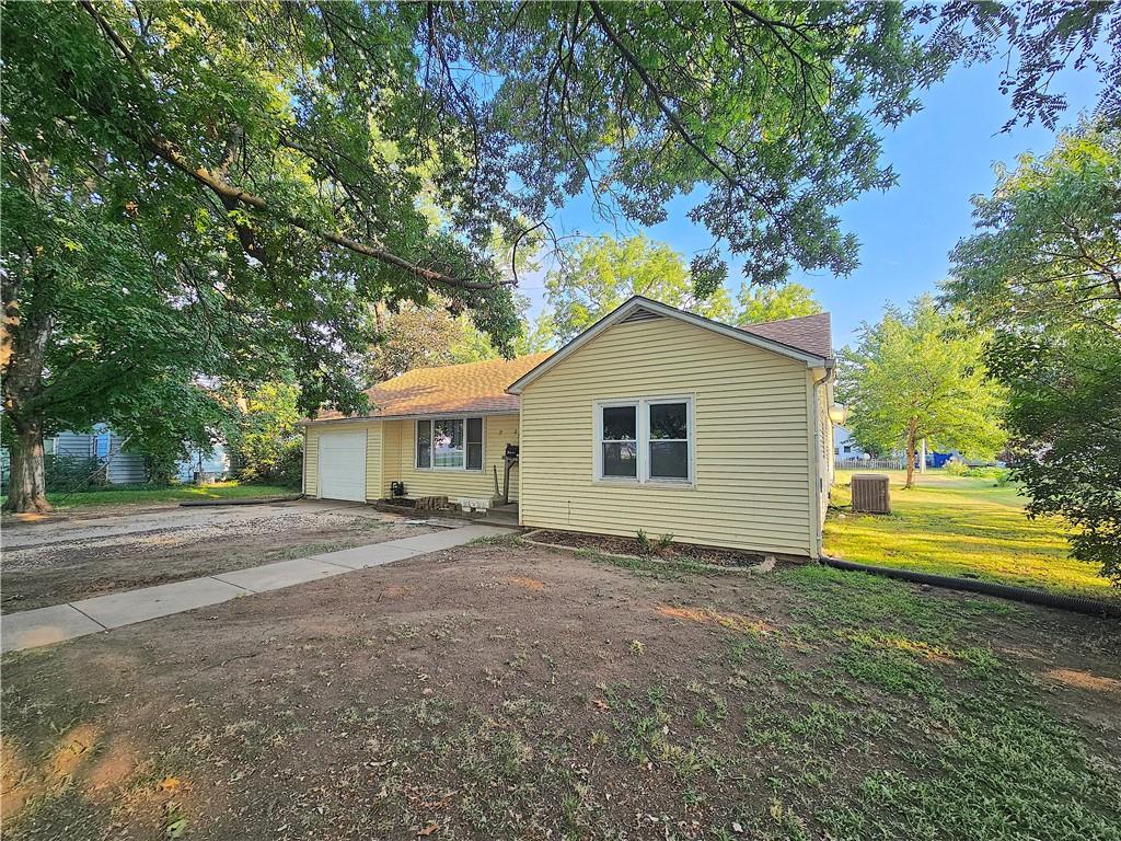 Listing Photo MLS #HMS2504316