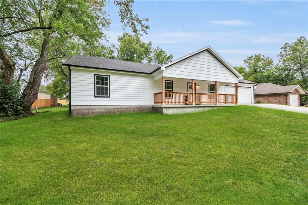 Listing Photo MLS #HMS2504717