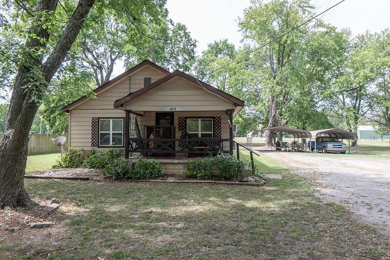 Listing Photo MLS #HMS2507676