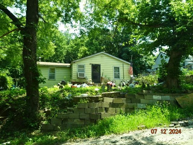 Listing Photo MLS #HMS2508207