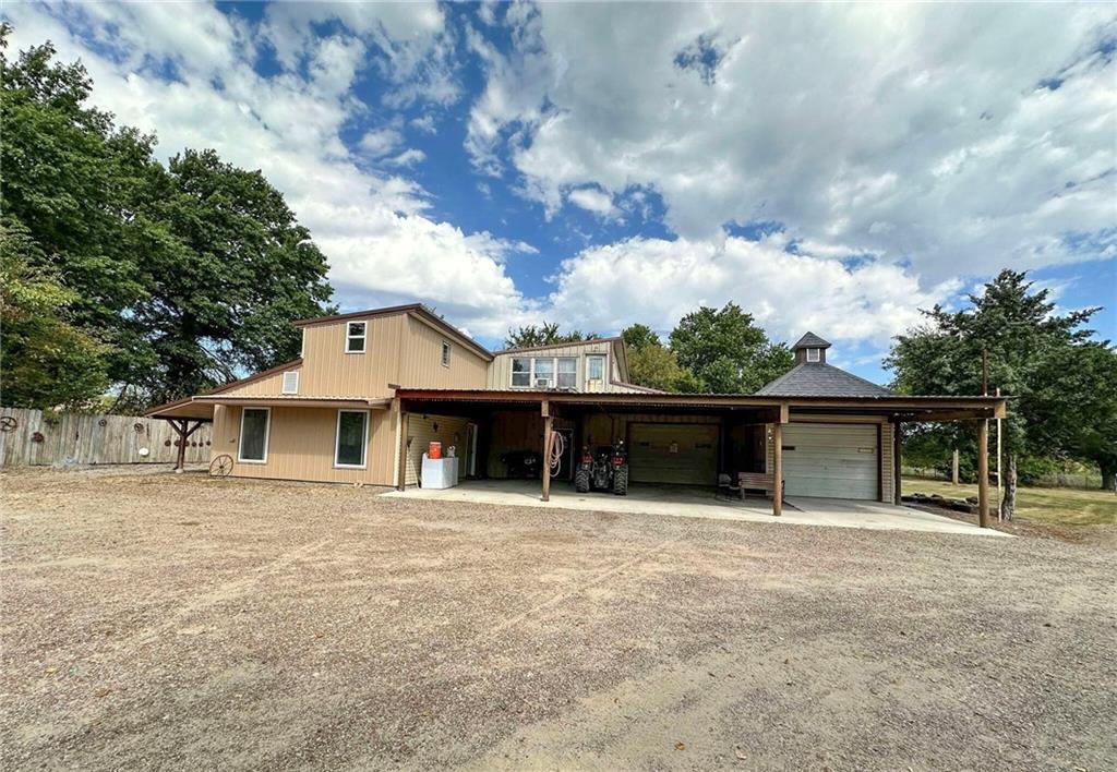 Listing Photo MLS #HMS2511441