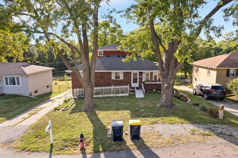 Listing Photo MLS #HMS2512539