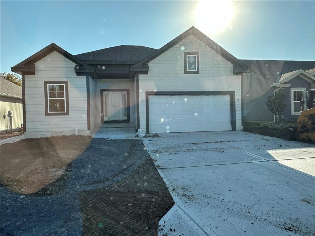 Listing Photo MLS #HMS2513031