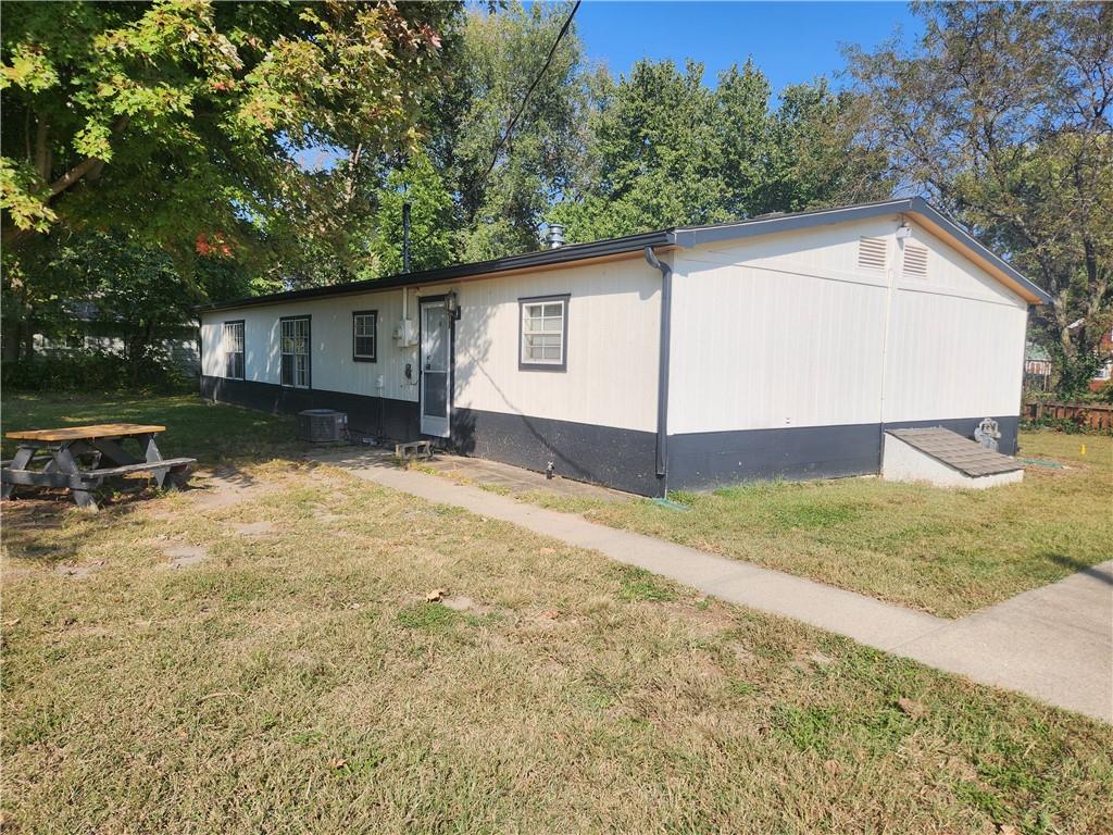 Listing Photo MLS #HMS2514502