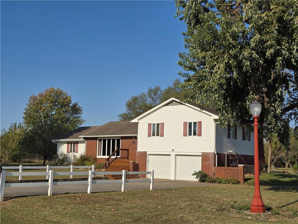 Listing Photo MLS #HMS2514552