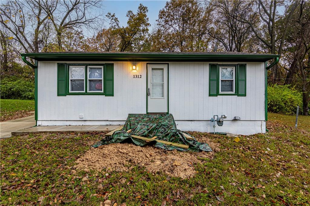 Listing Photo MLS #HMS2517874