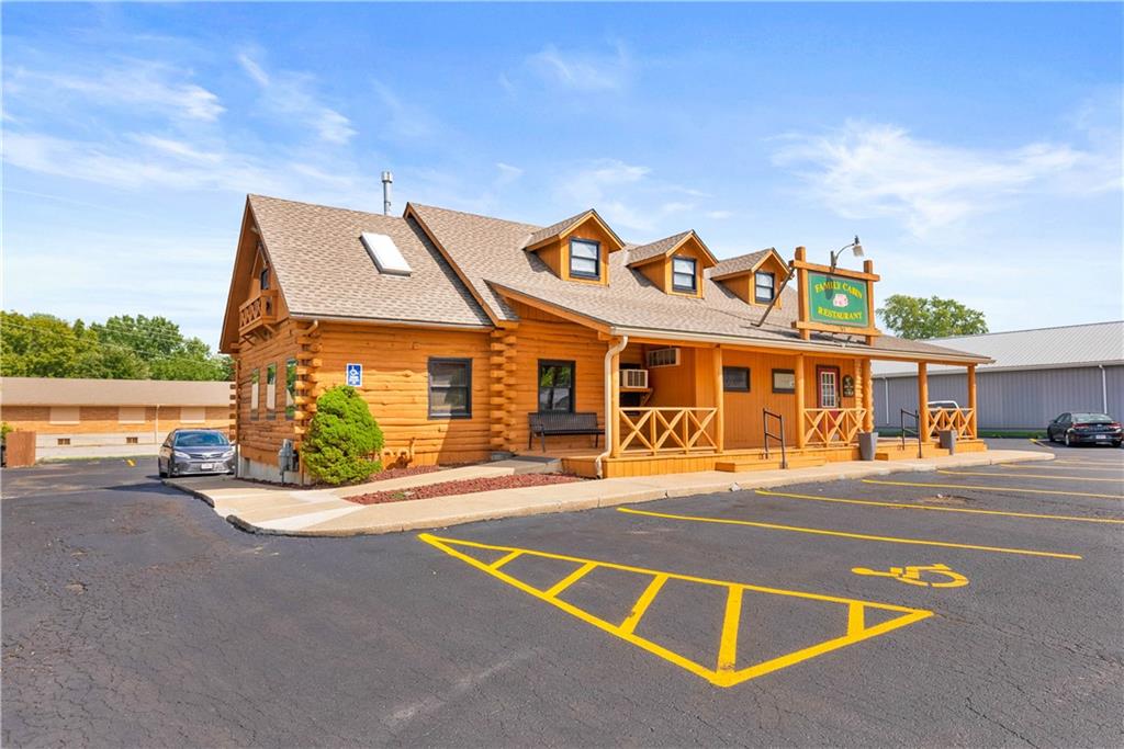 Listing Photo MLS #HMS2520059