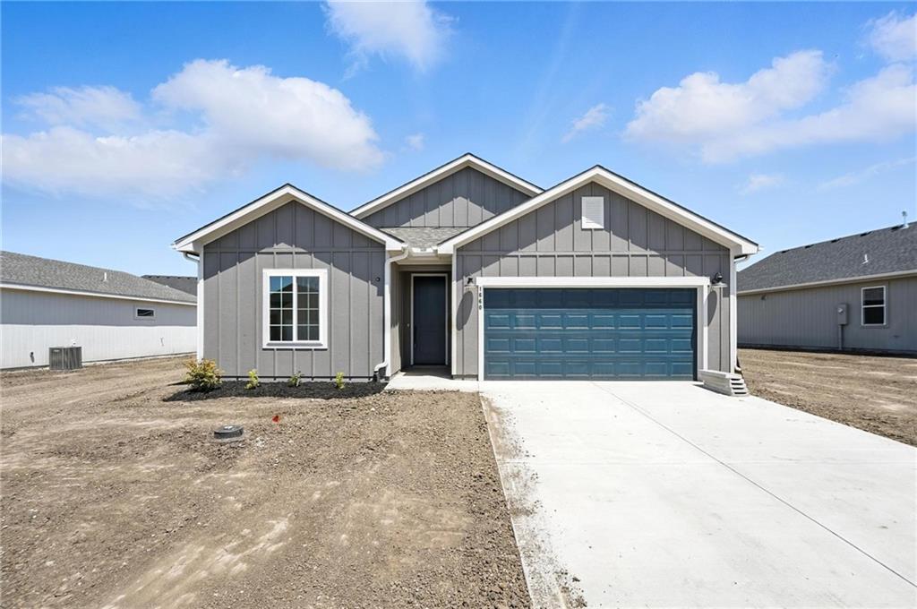 Listing Photo MLS #HMS2520912