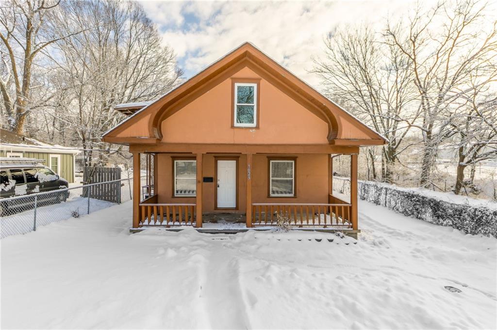 Listing Photo MLS #HMS2525191