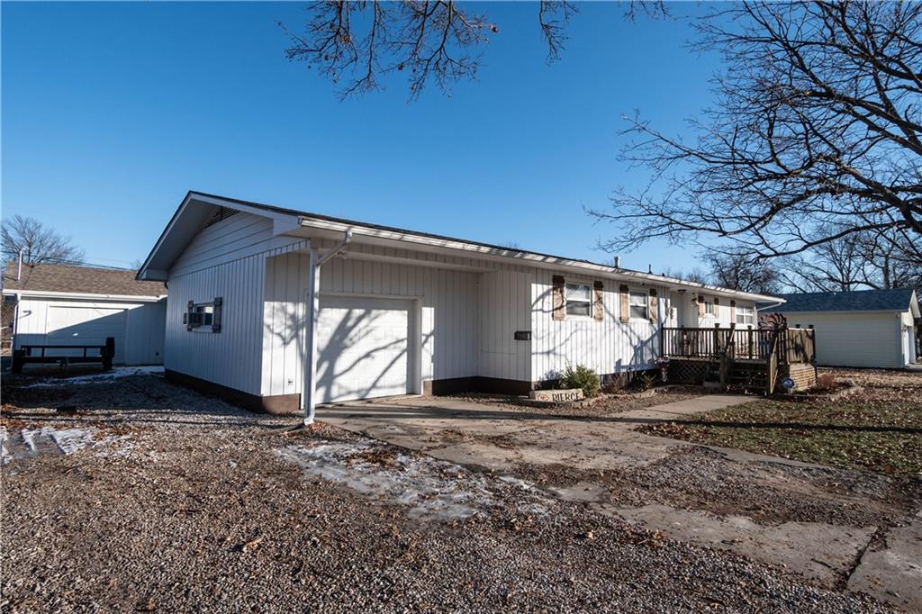 Listing Photo MLS #HMS2526195