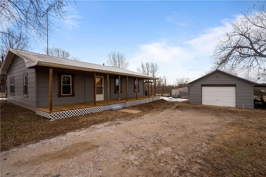 Listing Photo MLS #HMS2526459