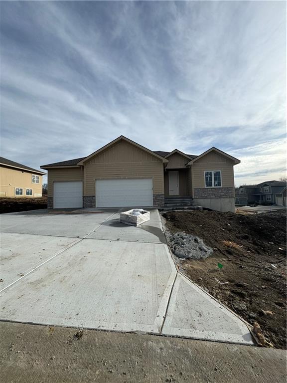 Listing Photo MLS #HMS2528555