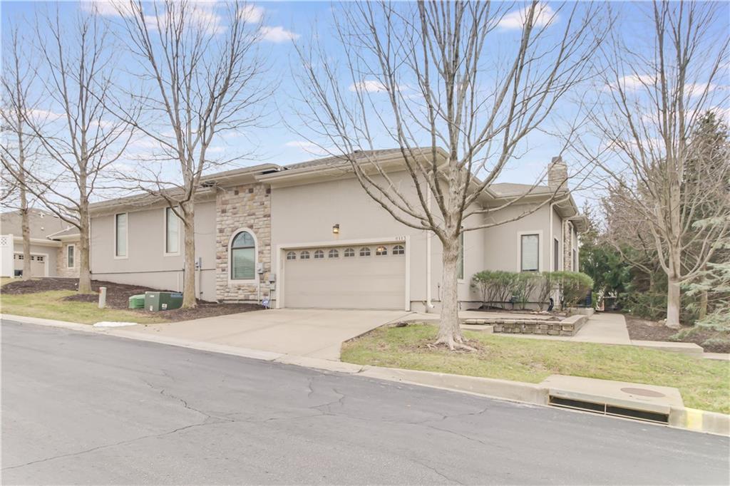 Listing Photo MLS #HMS2530062