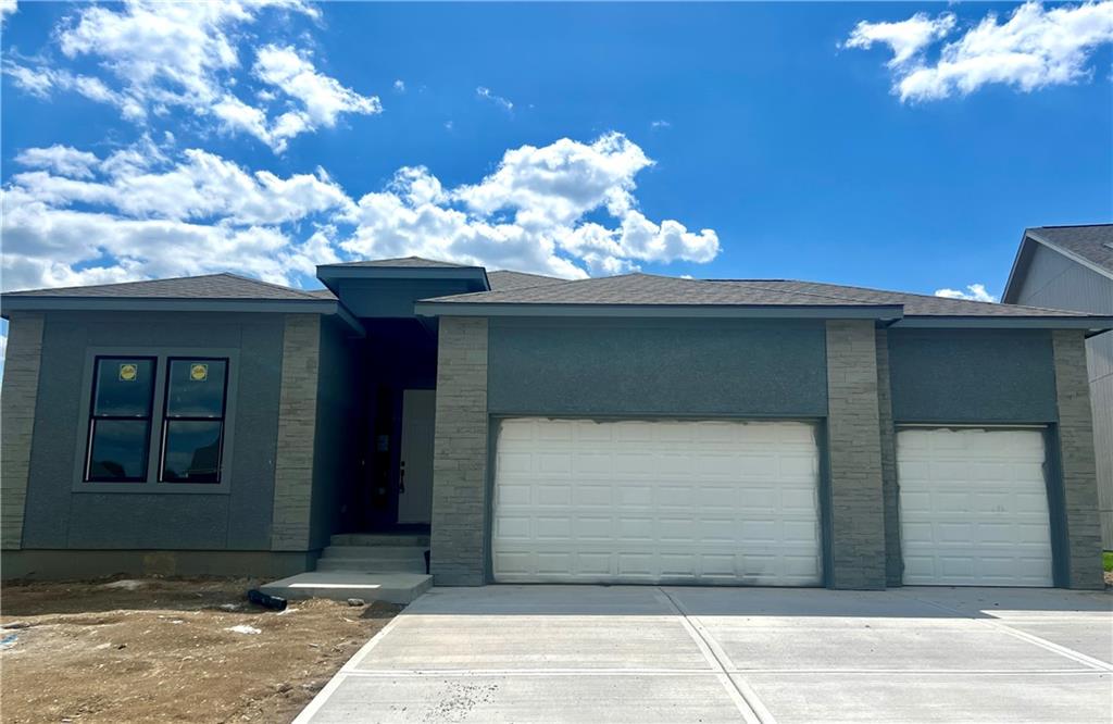 Listing Photo MLS #HMS2532353