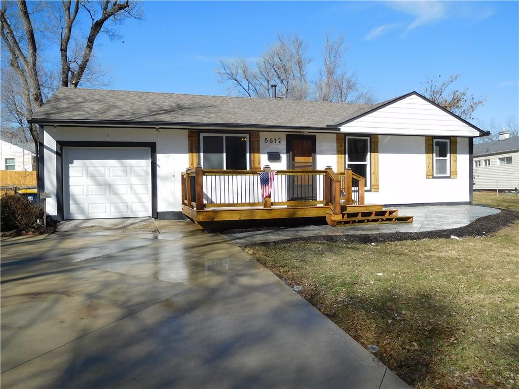 Listing Photo MLS #HMS2532995