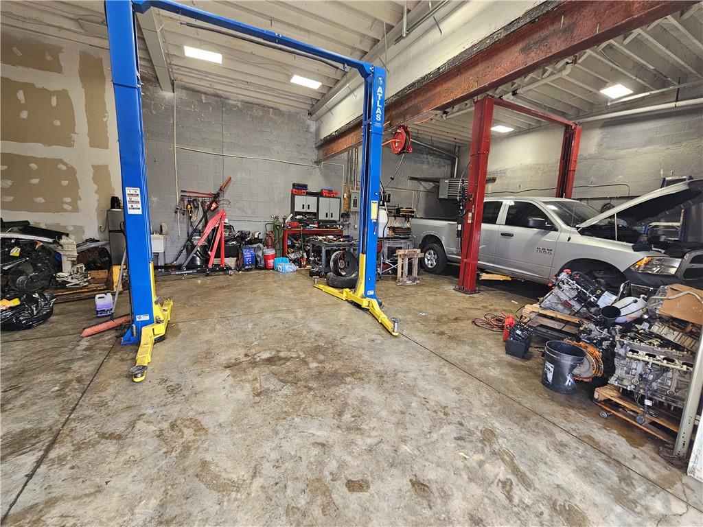 Listing Photo MLS #HMS2534496