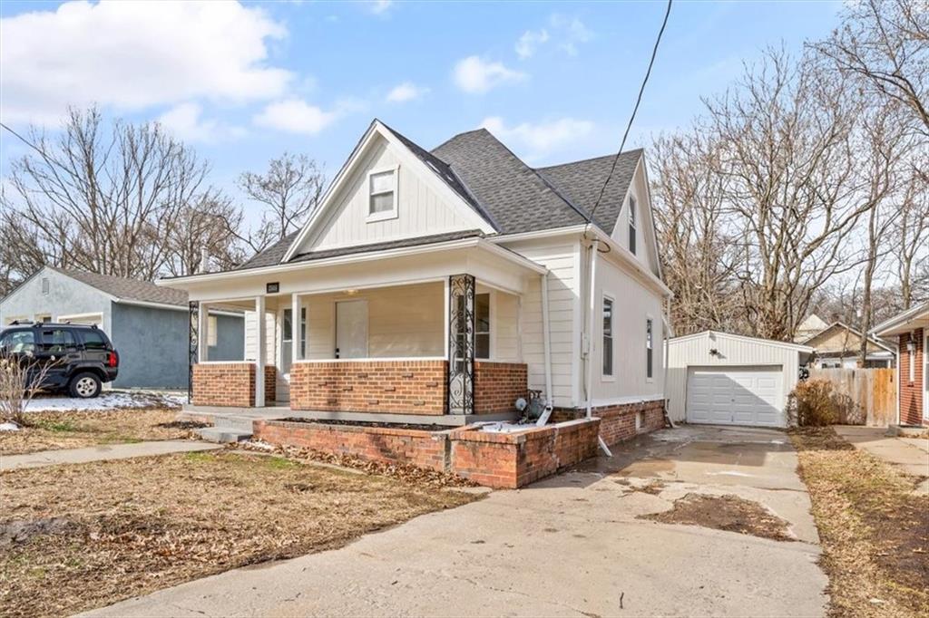 Listing Photo MLS #HMS2534915