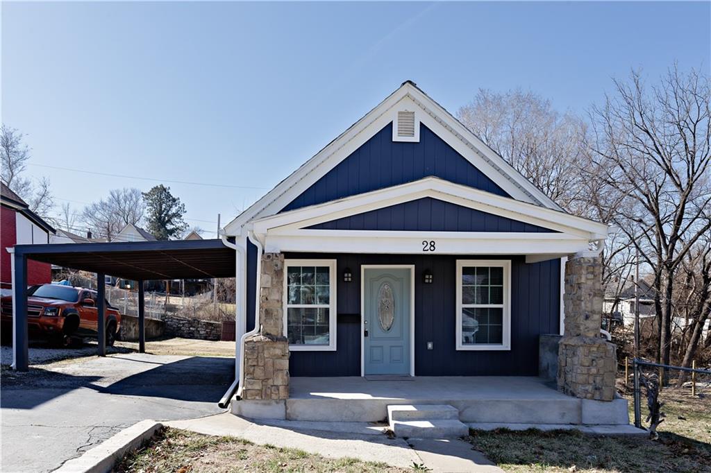 Listing Photo MLS #HMS2535701