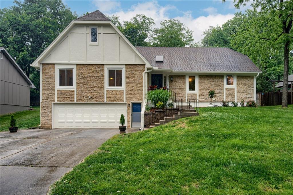 Listing Photo MLS #HMS2536536