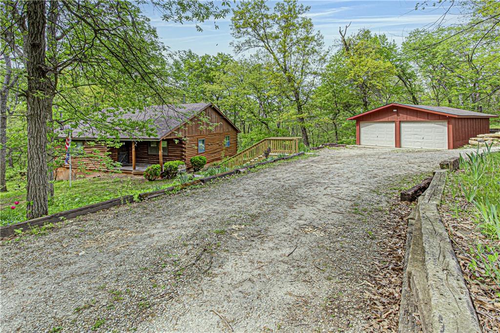 Listing Photo MLS #HMS2537352