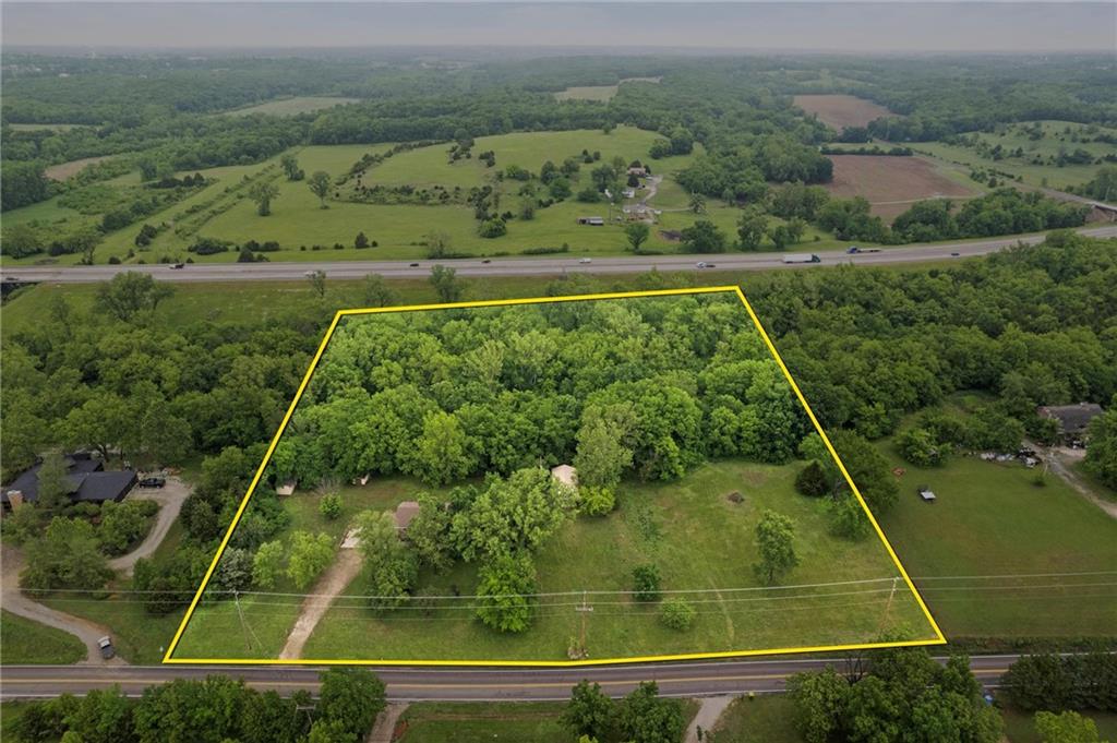 Listing Photo MLS #HMS2537941