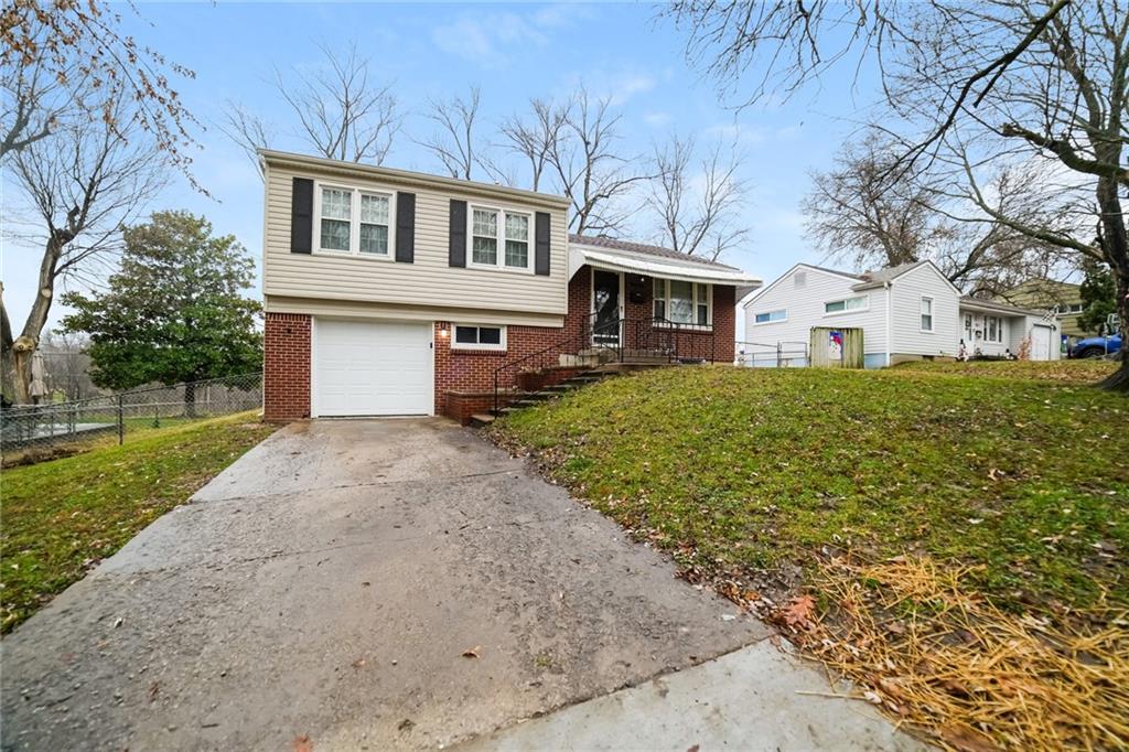 Listing Photo MLS #HMS2537951