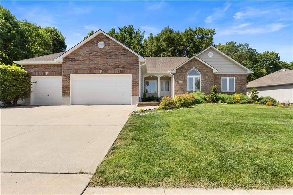 Listing Photo MLS #HMS2538828