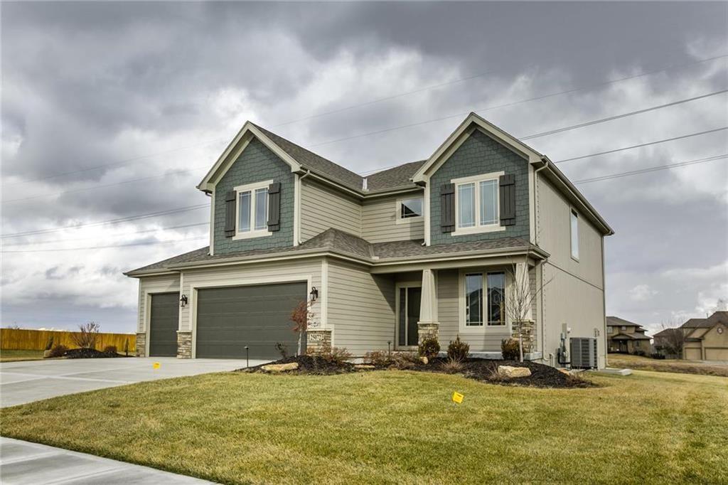 Listing Photo MLS #HMS2539107