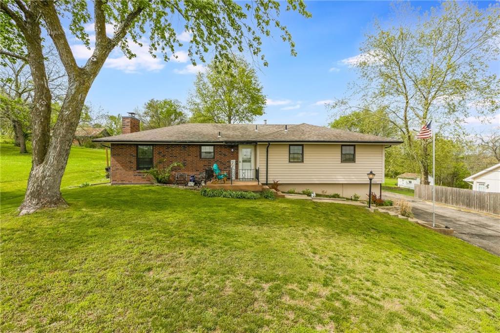 Listing Photo MLS #HMS2539233