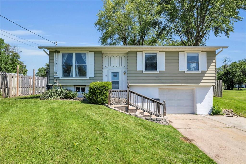 Listing Photo MLS #HMS2539592