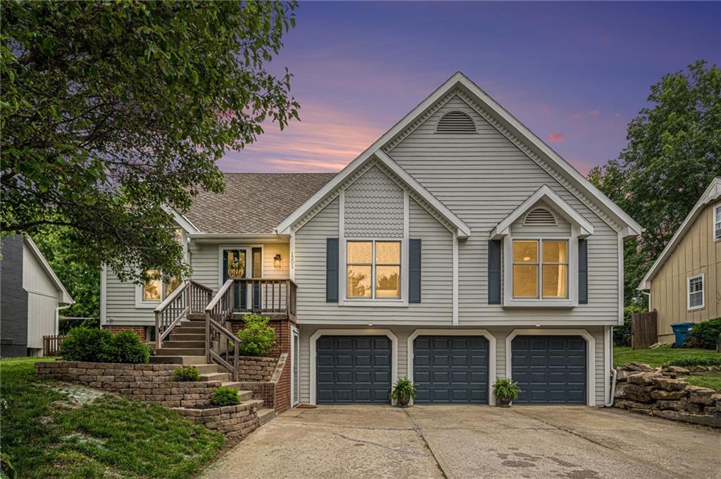 Listing Photo MLS #HMS2541491