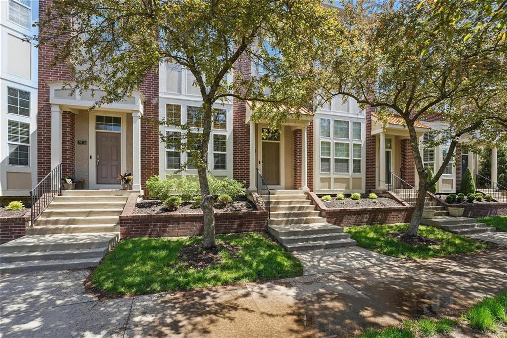 Listing Photo MLS #HMS2541700