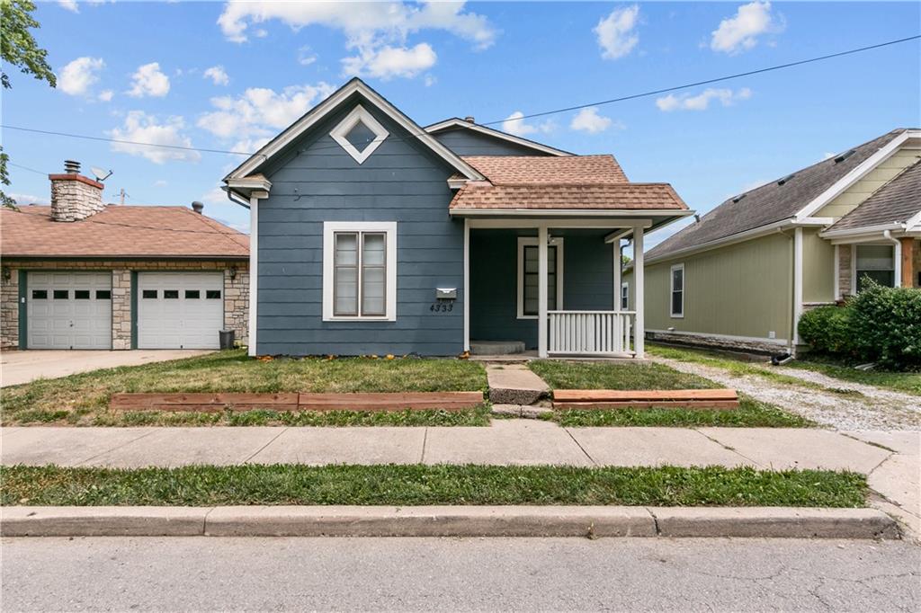 Listing Photo MLS #HMS2541848