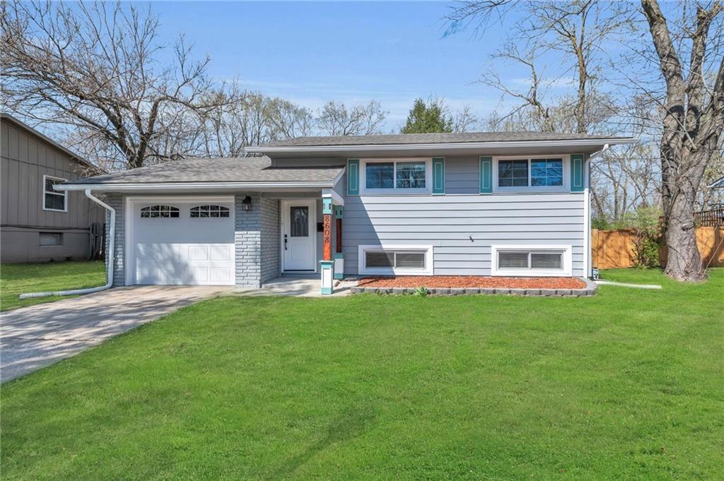 Listing Photo MLS #HMS2541984