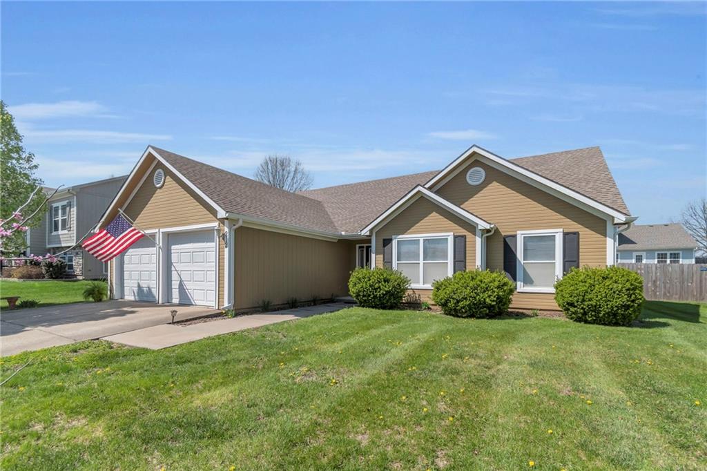 Listing Photo MLS #HMS2542024