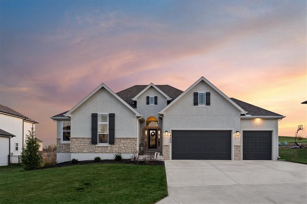 Listing Photo MLS #HMS2542070
