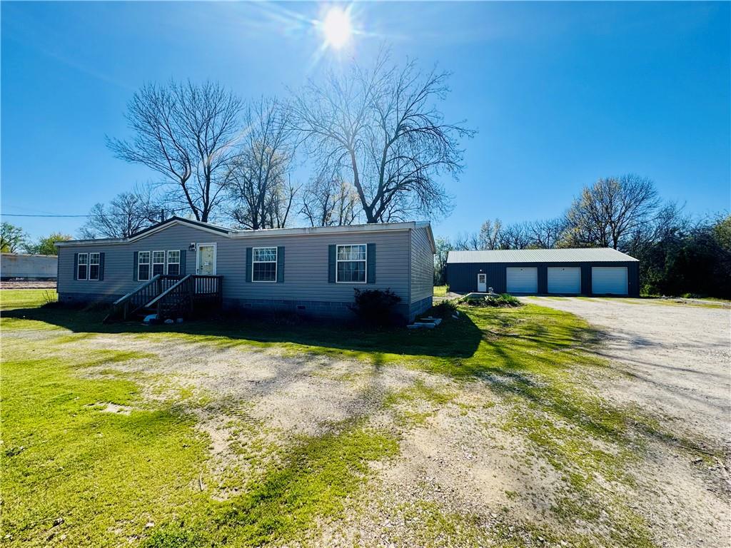 Listing Photo MLS #HMS2542090