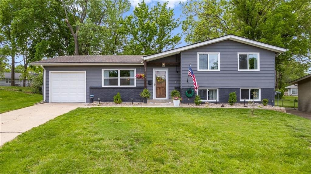 Listing Photo MLS #HMS2542286