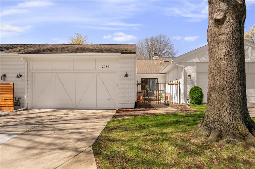 Listing Photo MLS #HMS2542321
