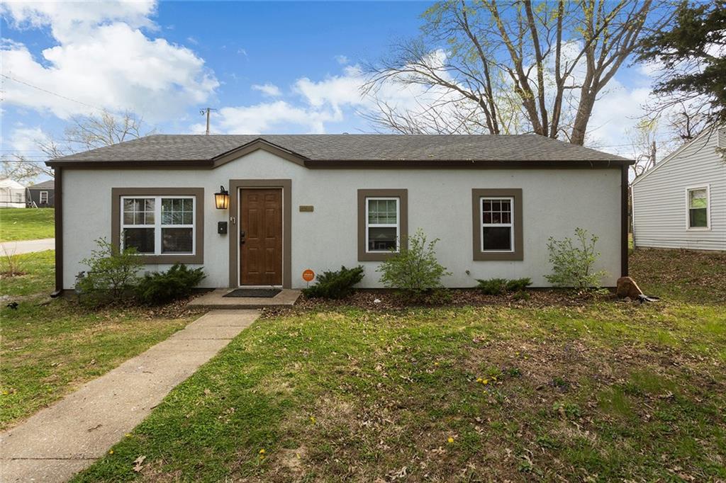 Listing Photo MLS #HMS2542519