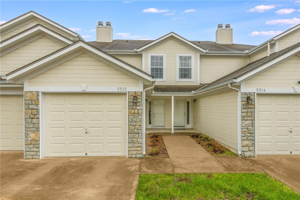Listing Photo MLS #HMS2542880