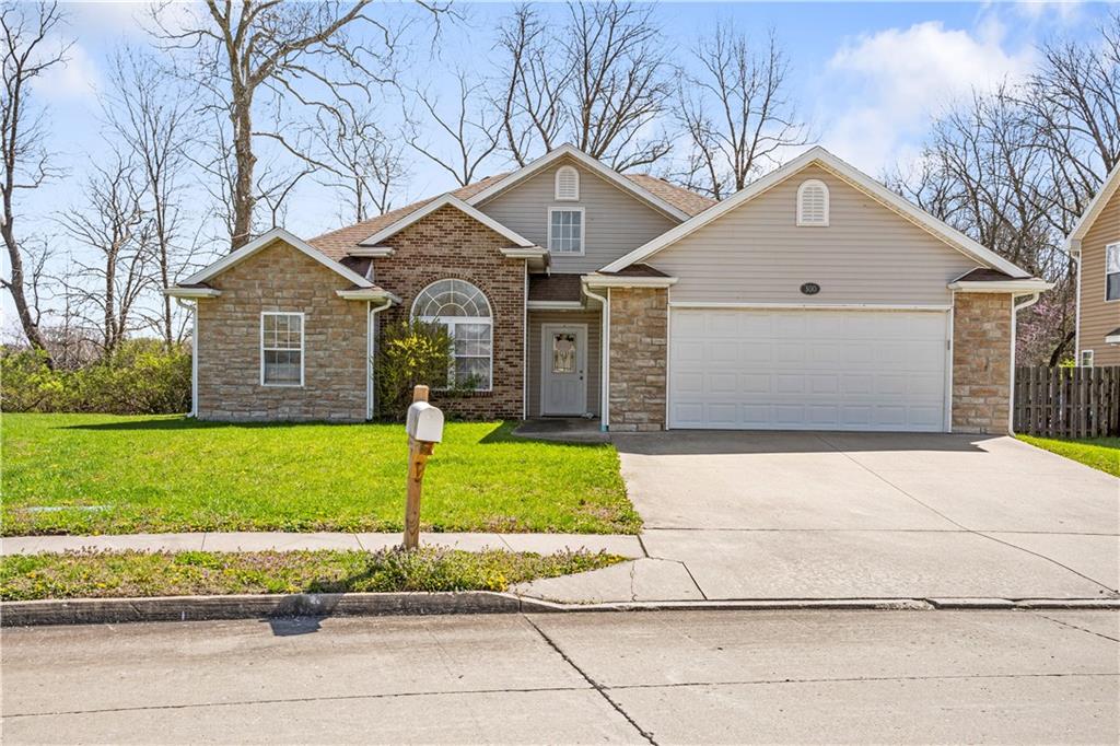 Listing Photo MLS #HMS2542972