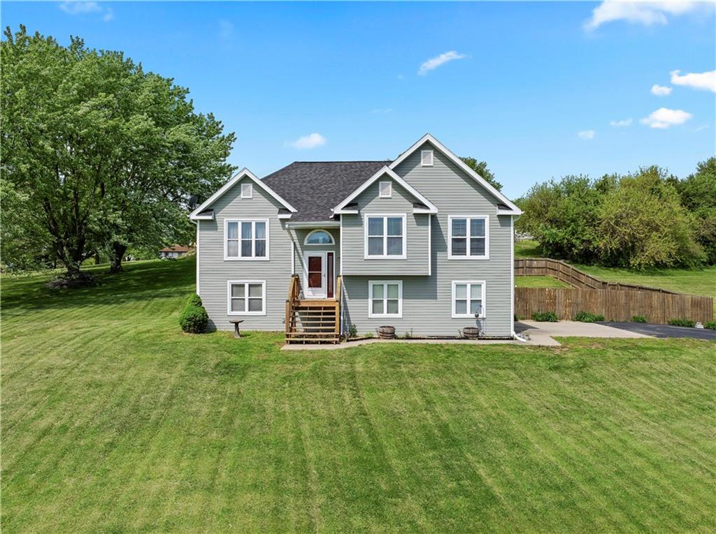 Listing Photo MLS #HMS2543267