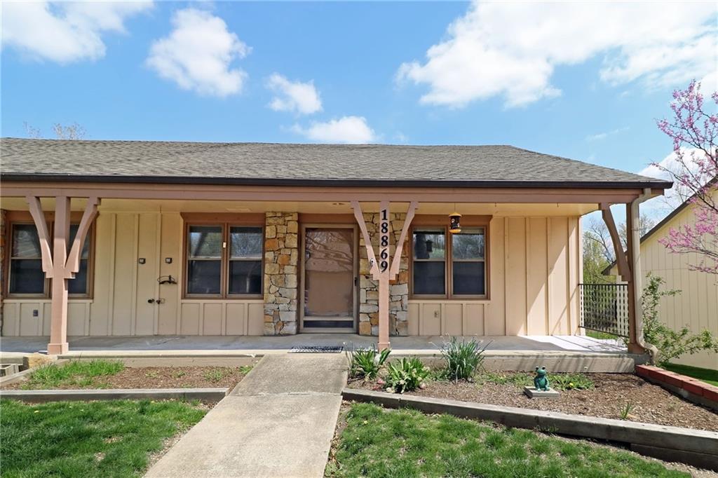 Listing Photo MLS #HMS2543382