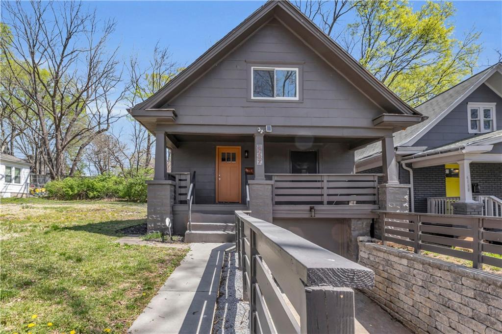 Listing Photo MLS #HMS2543513