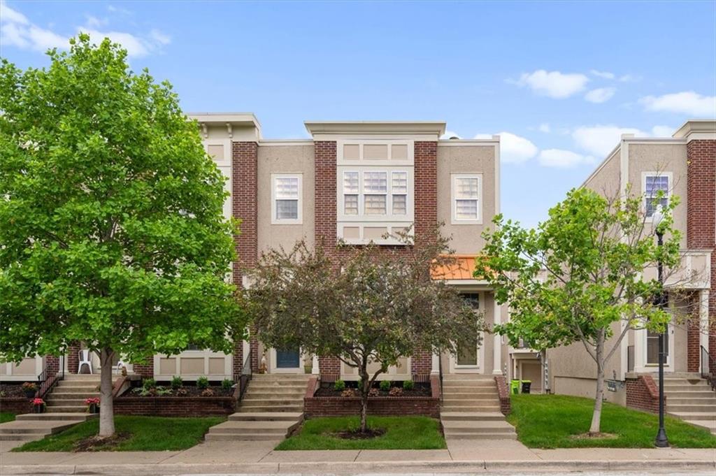 Listing Photo MLS #HMS2543753