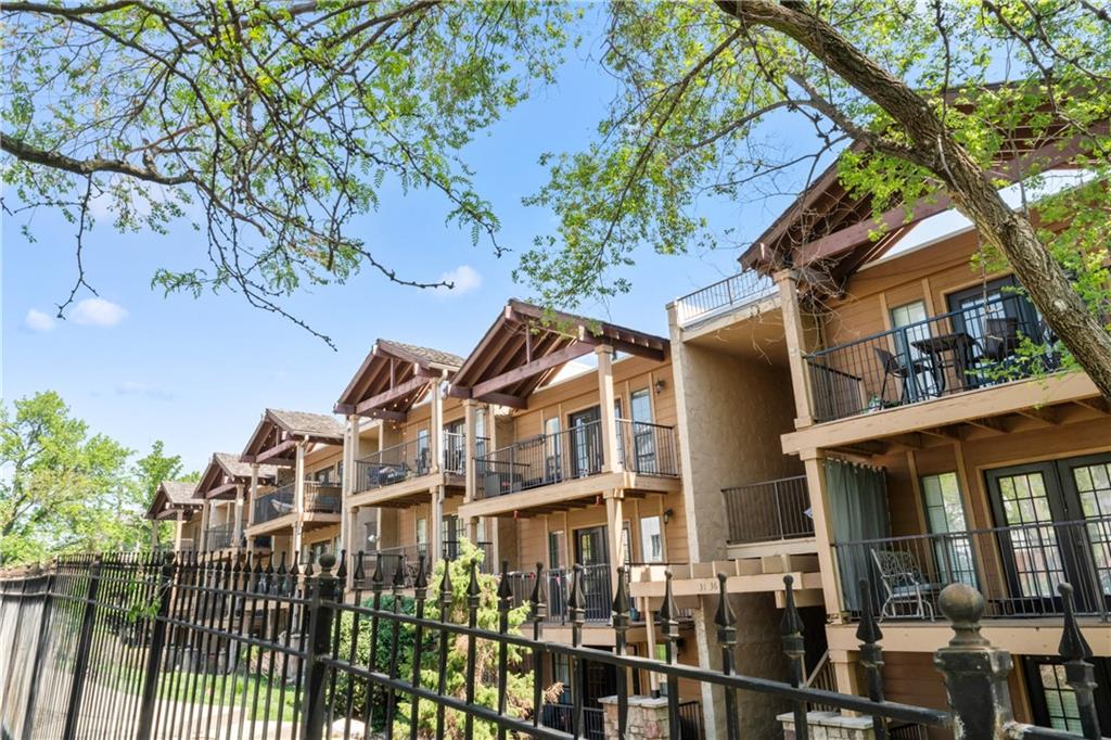Listing Photo MLS #HMS2544049